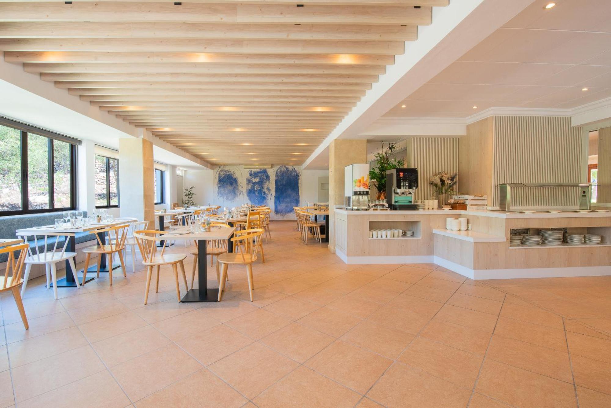 Hotel Playa Mondrago Porto Petro  Exterior photo